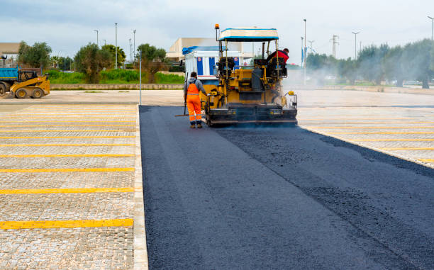 Best Recycled Asphalt Driveway Installation  in Siloam Springs, AR